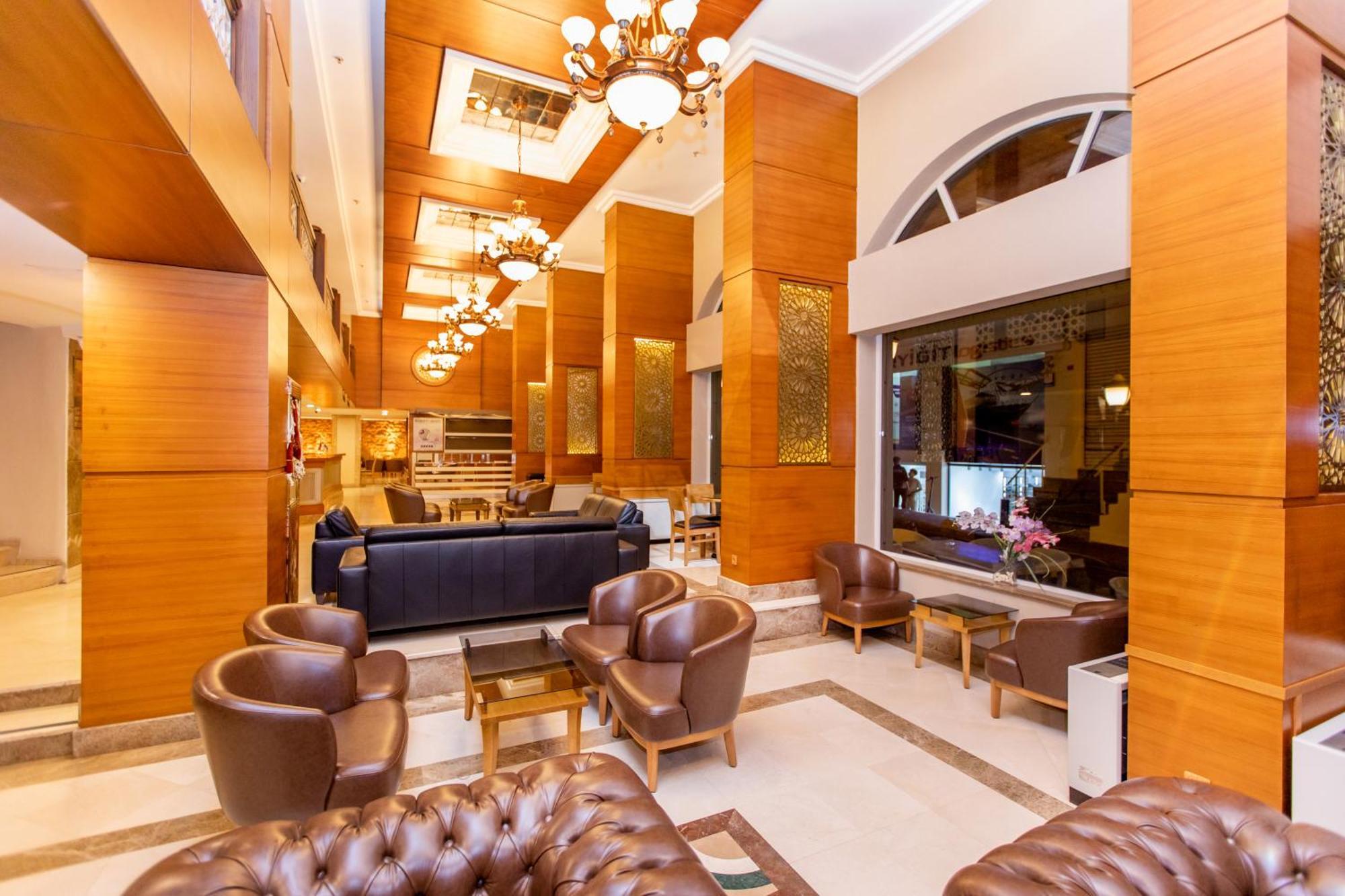 Baron & Otel