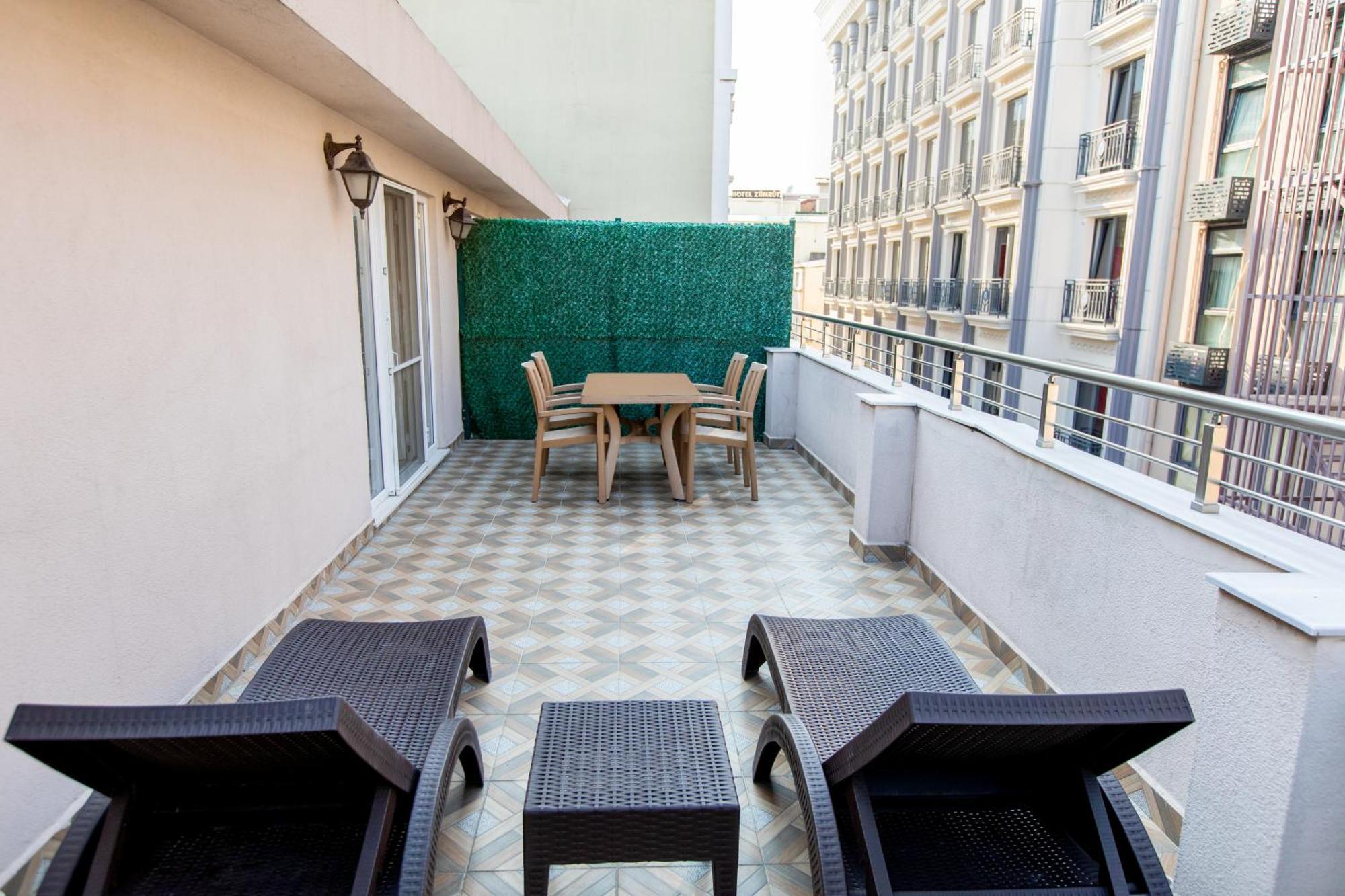 Otel Baron & İstanbul