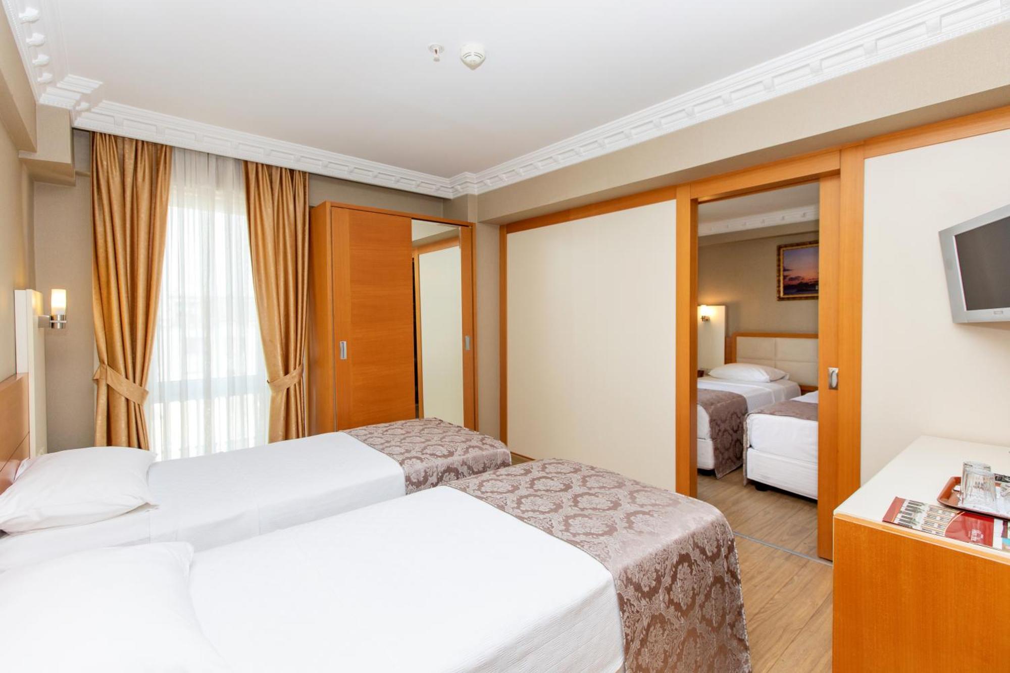 Baron & Otel 4*